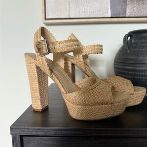 Jessica Simpson Tan Platform Sandals with Woven Texture